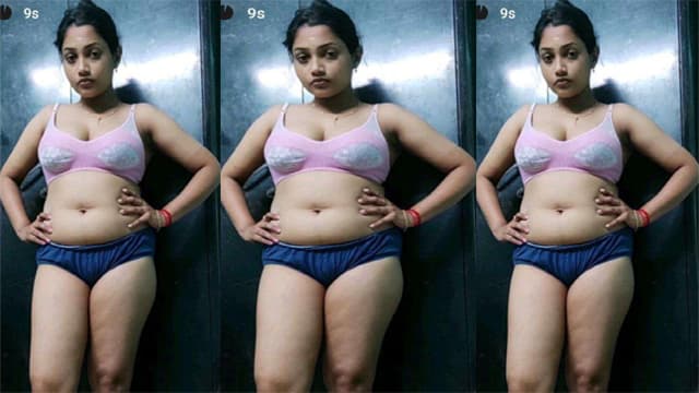 Cheater Tamil Wife Leaked Showing & Fucking Videos